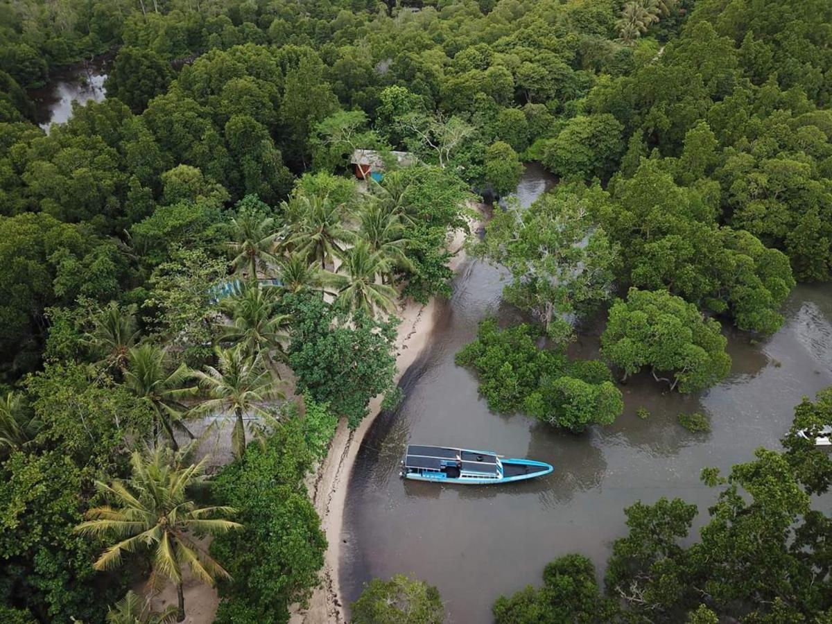 Nomad Divers Bangka Likupang Exterior foto